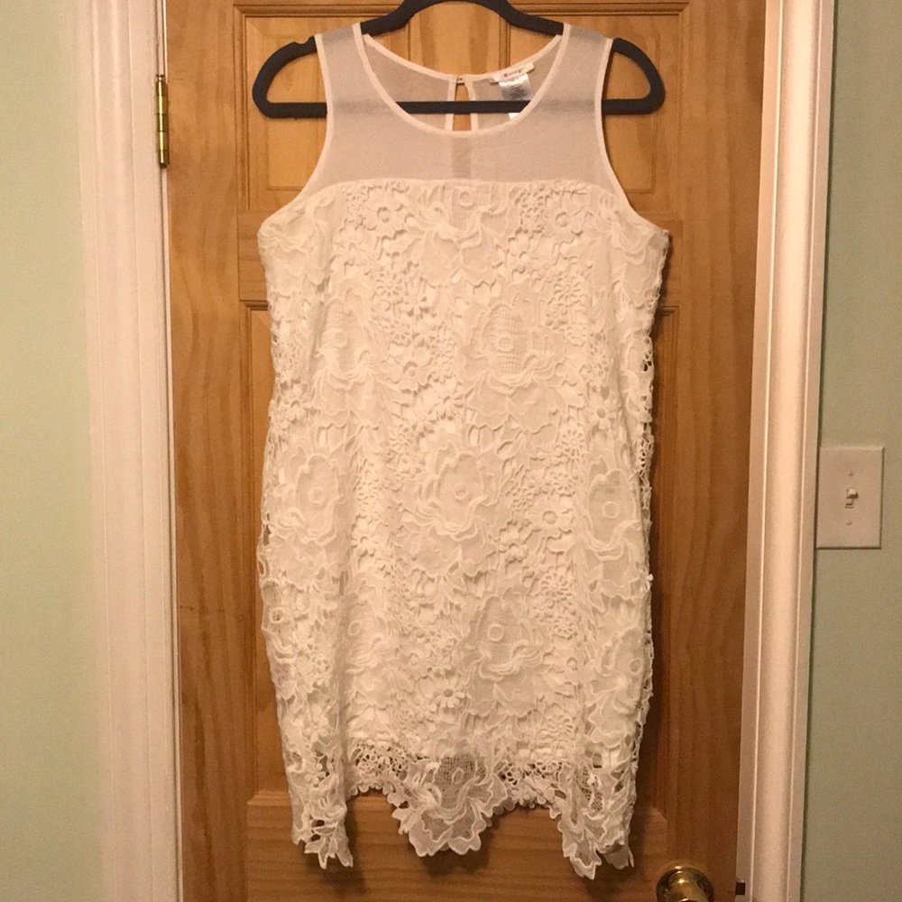 Esley- Gorgeous White Lace Dress